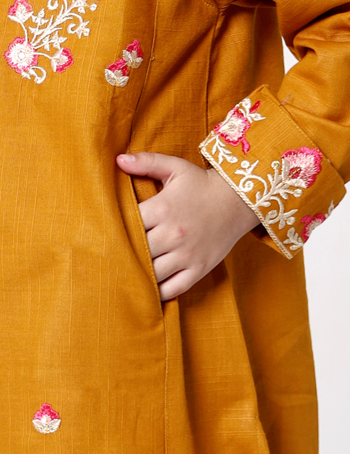 Girls khadar Embroided Suit